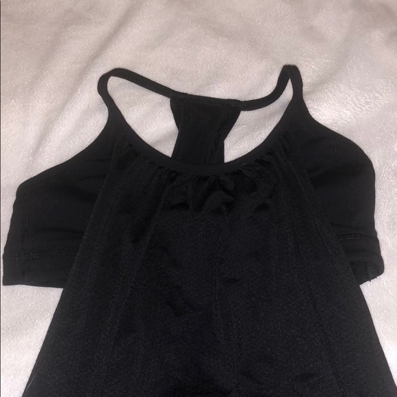 Lululemon Tank with Bra - Picture 2 of 5